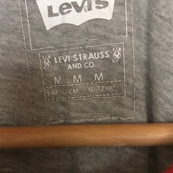 *SOLD* Gray Levi Tank Top - Picture 3 of 3